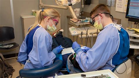 UMKC Dental Hygiene Program Students